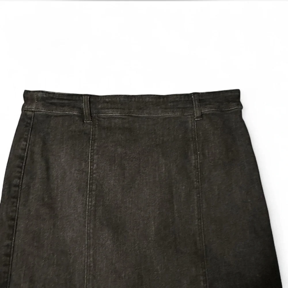Anthropologie Belle Vere M Black Denim Skirt Back Slit Dark Academia Soft Grunge